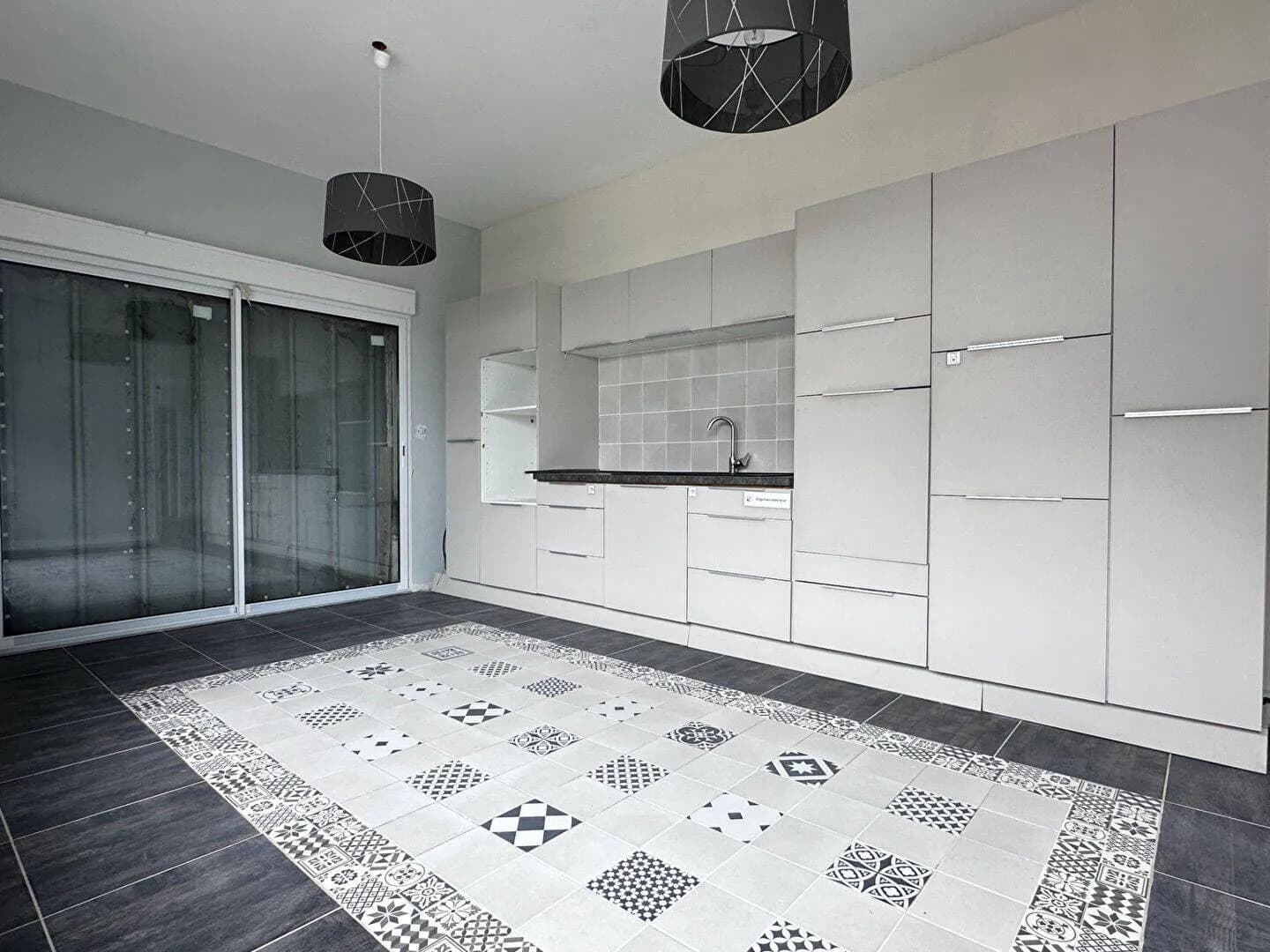 Immeuble 355 m² - Photo 1
