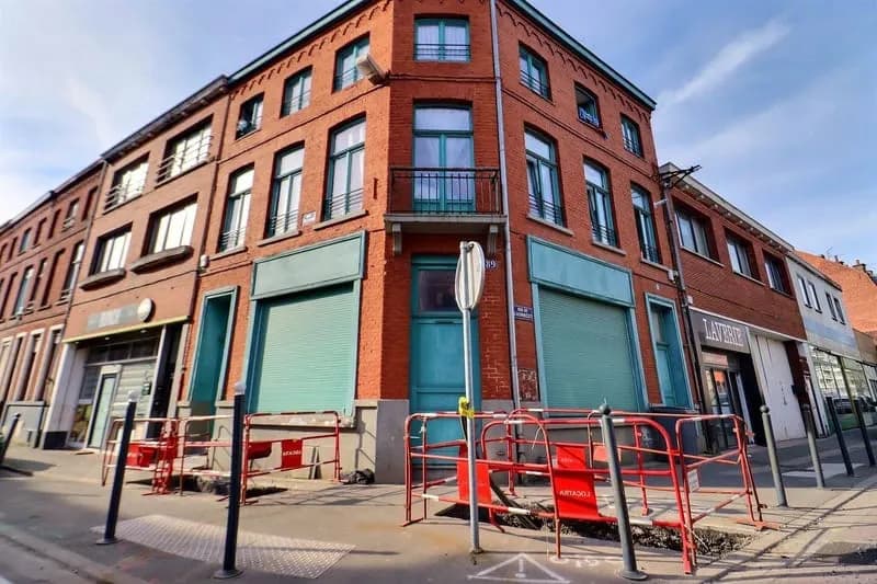Immeuble de rapport 180 m² - Photo 1