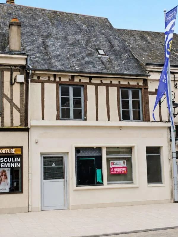 Immeuble de rapport 160 m² - Photo 1