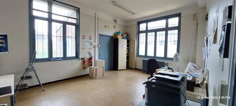 Immeuble 330 m² - Photo 1