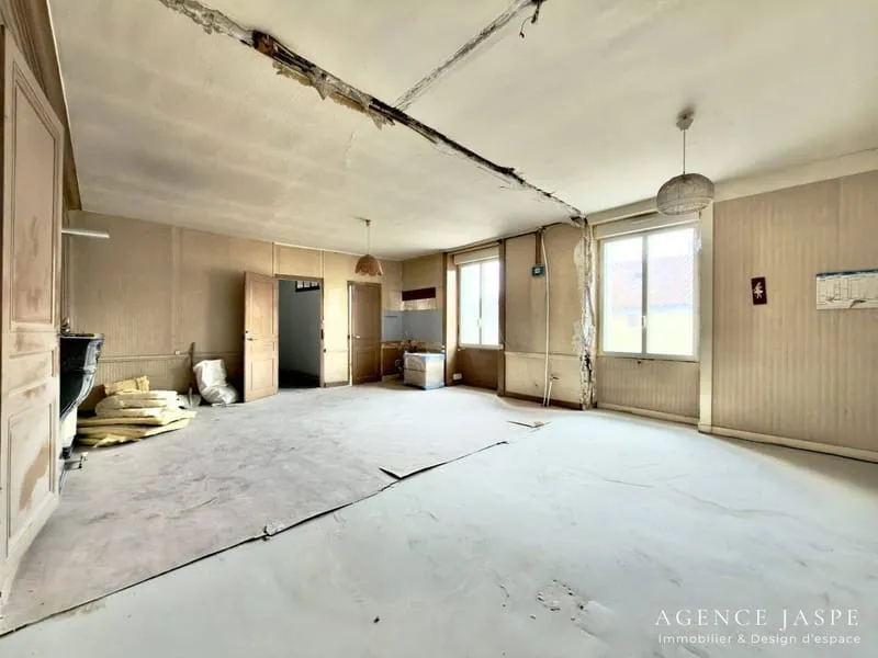 Immeuble 160 m² - Photo 1