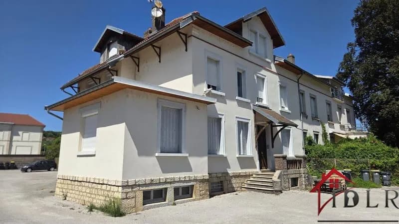 Immeuble 297 m² - Photo 1