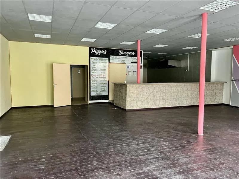 Immeuble 500 m² - Photo 1