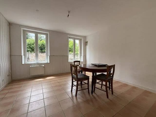Immeuble 80 m² - Photo 1