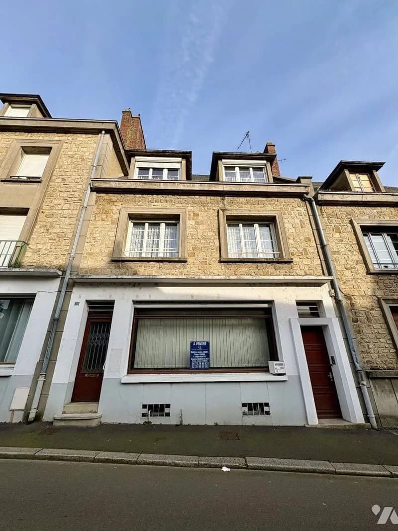 Immeuble 193 m² - Photo 1