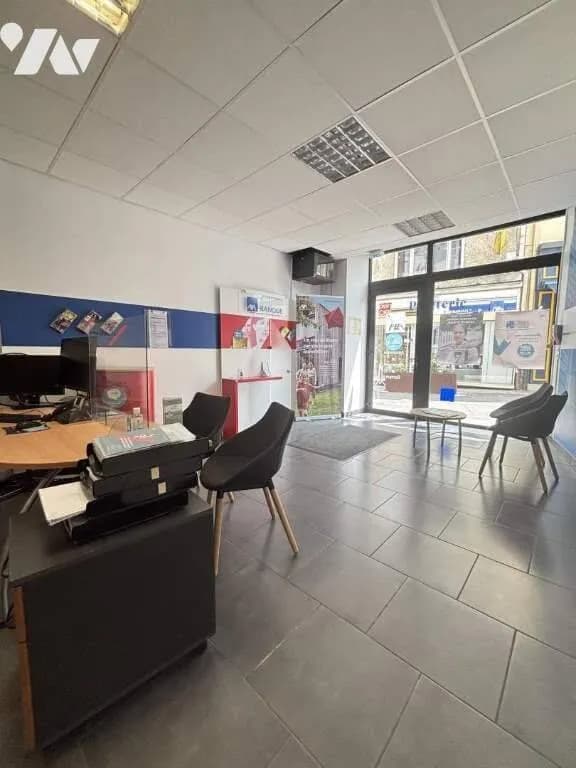 Immeuble 189 m² - Photo 1