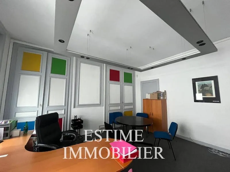 Immeuble 495 m² - Photo 1