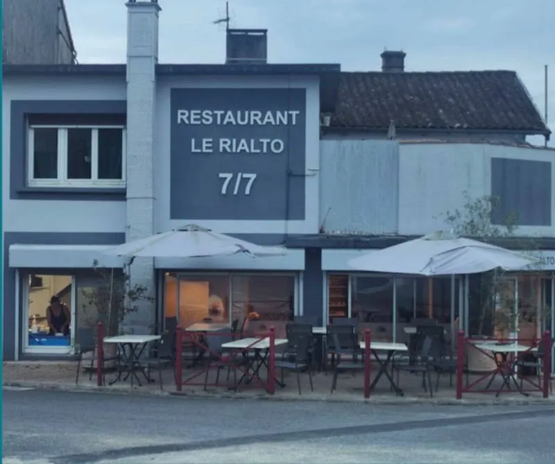 Immeuble mixte 200 m² - Photo 1