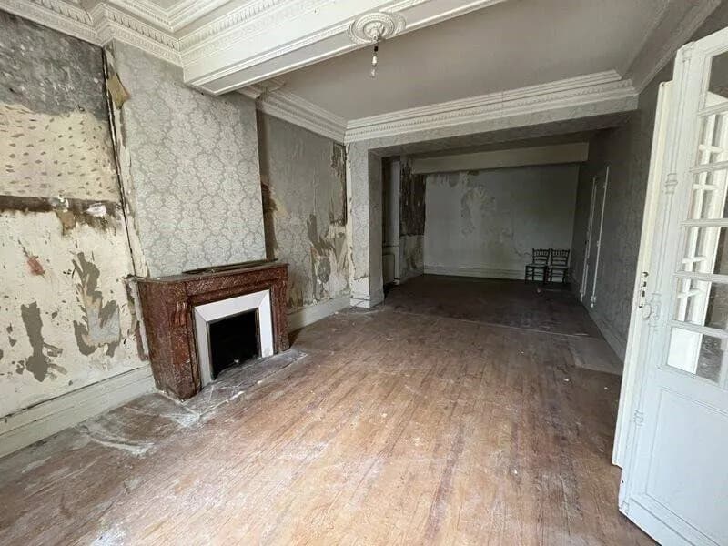 Immeuble 185 m² - Photo 1