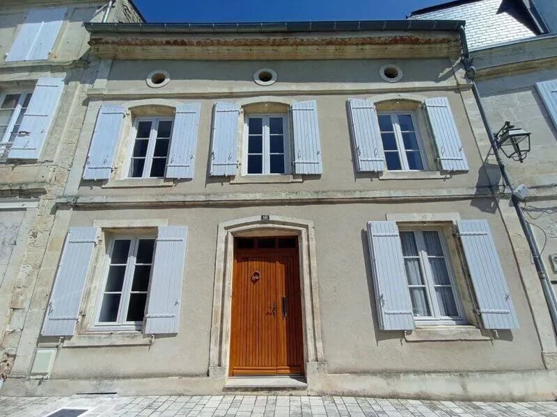 Immeuble 240 m² - Photo 1
