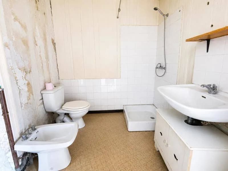 Immeuble 169 m² - Photo 1