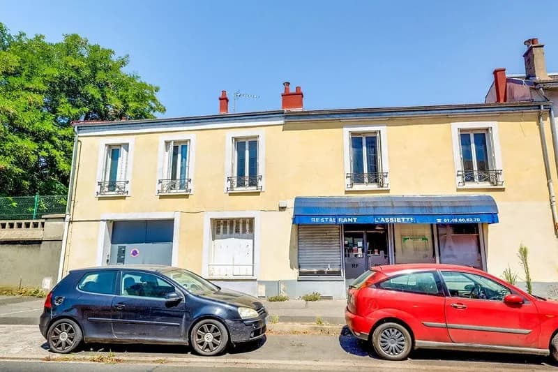 Immeuble 170 m² - Photo 1