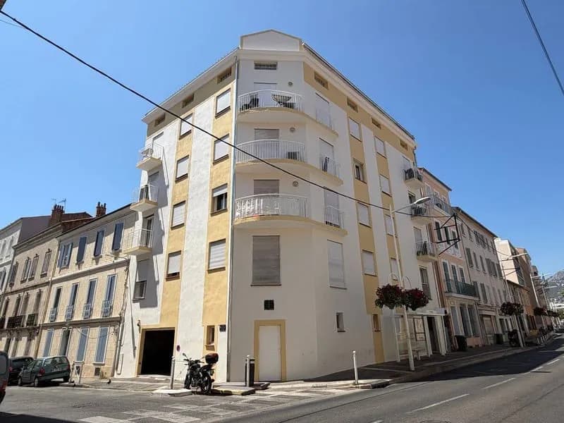 Immeuble 724 m² - Photo 1