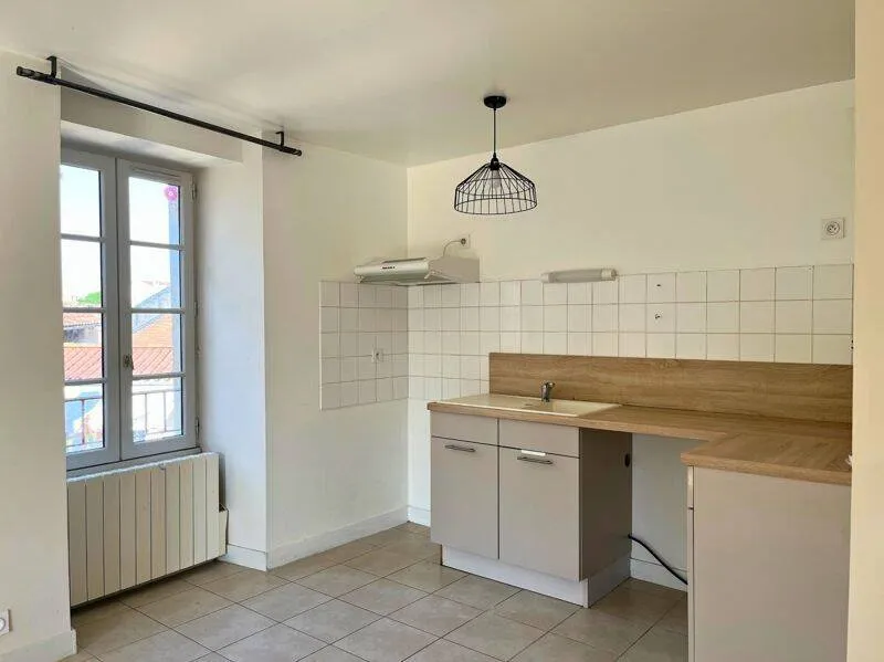 Immeuble 201 m² - Photo 1
