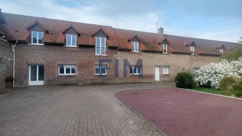 Immeuble 153 m² - Photo 1
