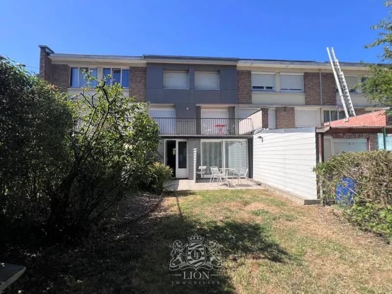 Immeuble de rapport 130 m² - Photo 1
