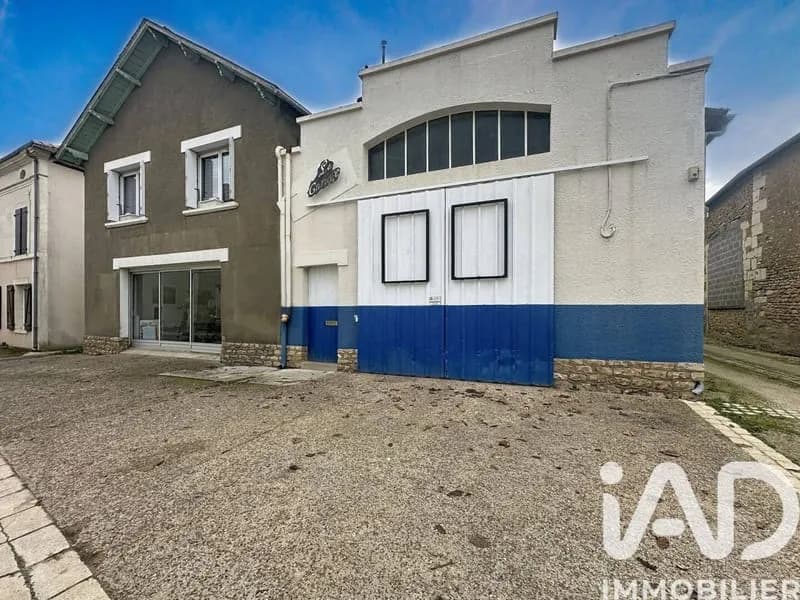 Immeuble 250 m² - Photo 1