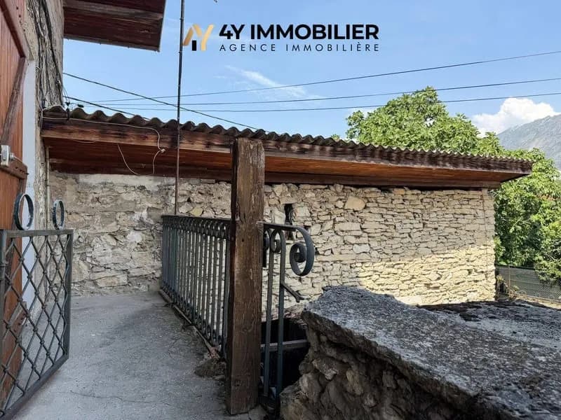 Immeuble de rapport 141 m² - Photo 1