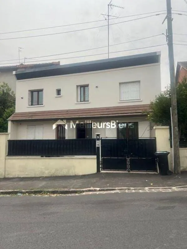 Immeuble 117 m² - Photo 1