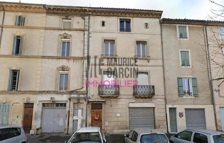 Immeuble 200 m² - Photo 1