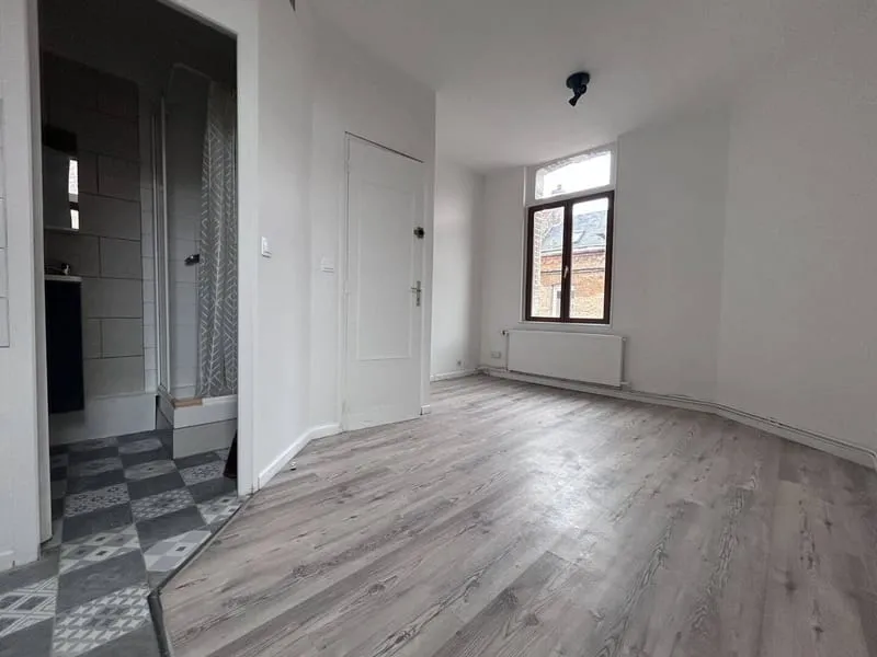 Immeuble 70 m² - Photo 1