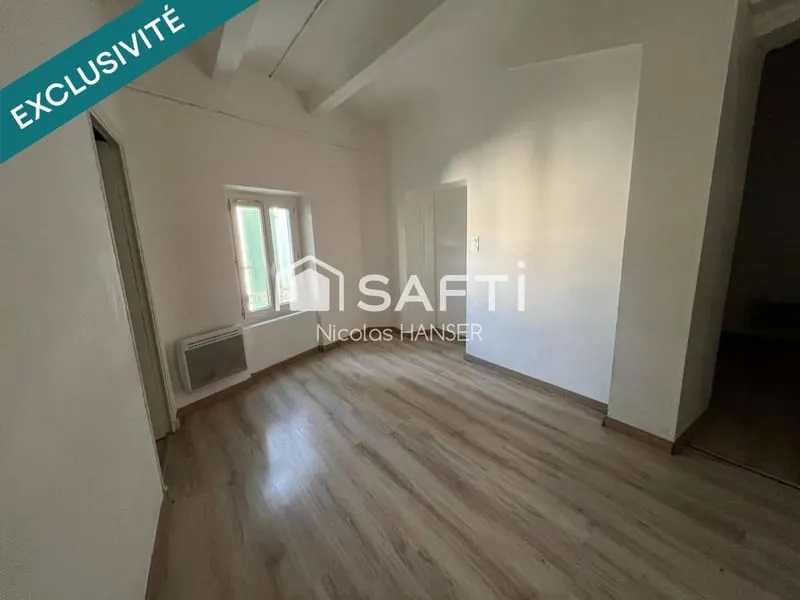 Immeuble 375 m² - Photo 1
