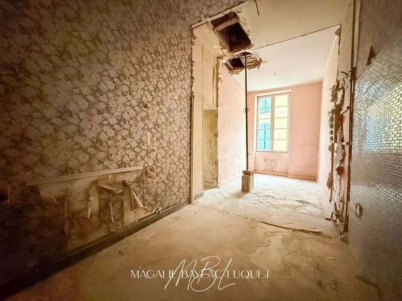 Immeuble 162 m² - Photo 1