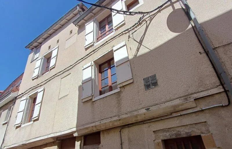 Immeuble 150 m² - Photo 1