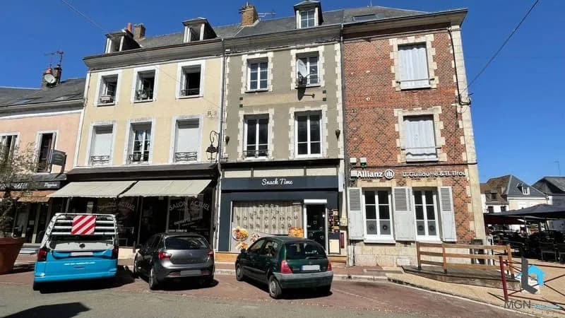 Immeuble 101 m² - Photo 1
