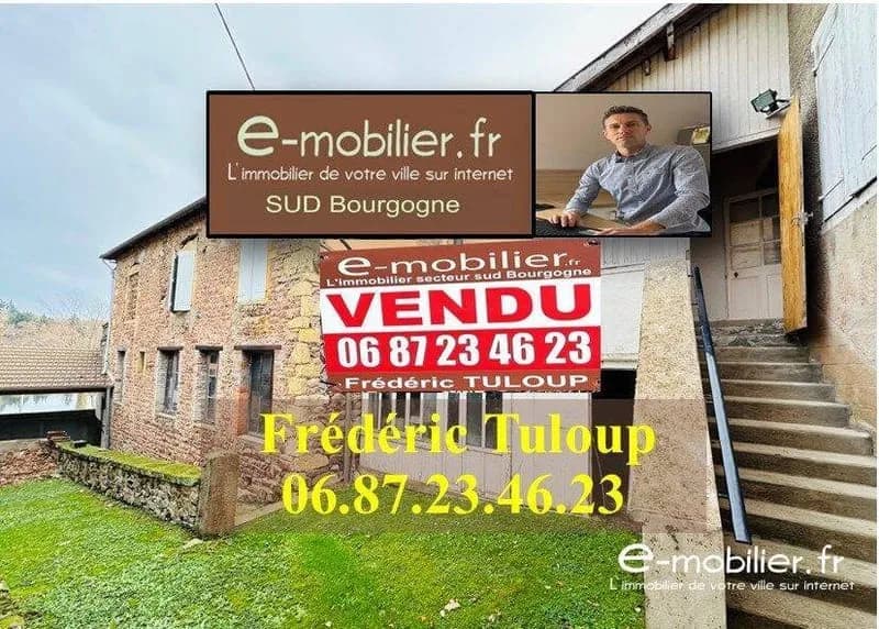 Immeuble 250 m² - Photo 1