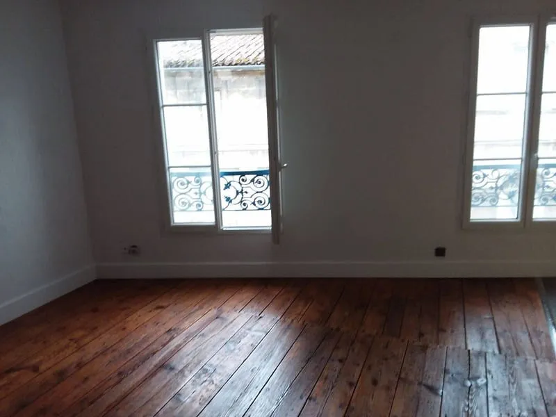Immeuble 135 m² - Photo 1