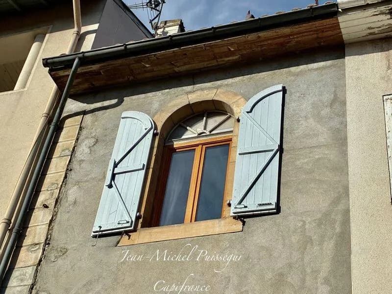 Immeuble 100 m² - Photo 1