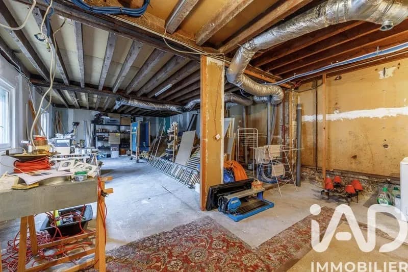 Immeuble 205 m² - Photo 1