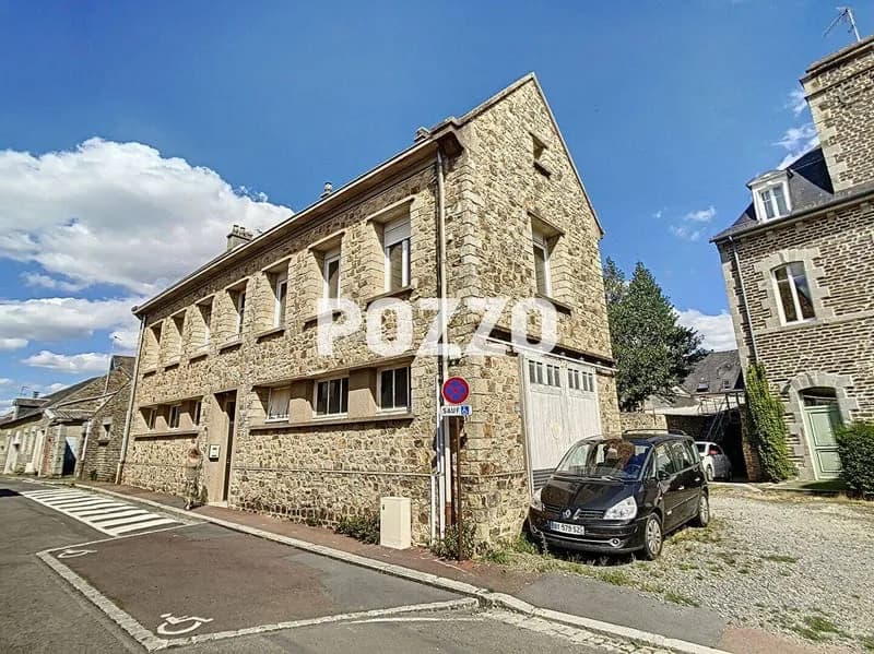Immeuble 143 m² - Photo 1