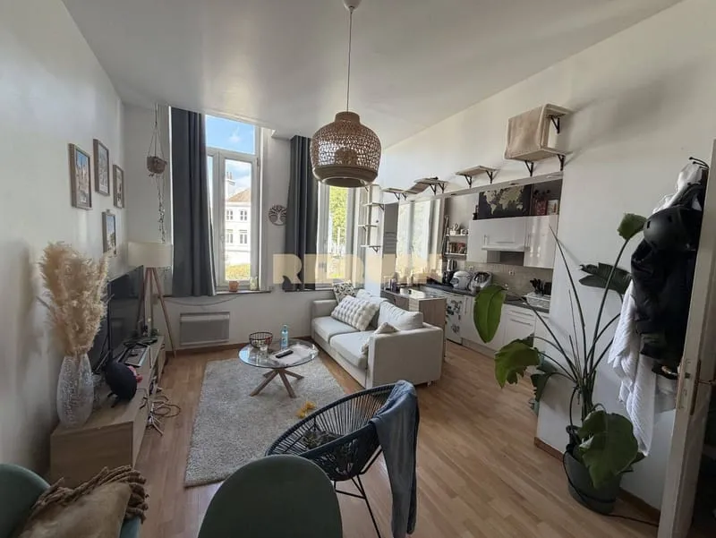 Immeuble 310 m² - Photo 1