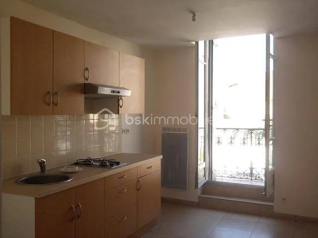Immeuble 215 m² - Photo 1