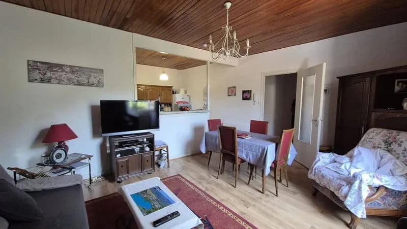 Immeuble 225 m² - Photo 1
