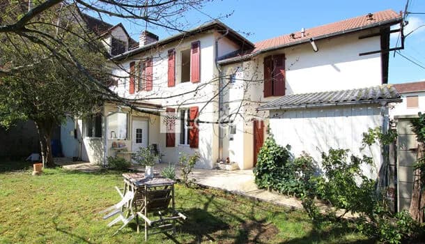 Immeuble de rapport 9 pièces 174 m² - Photo 1