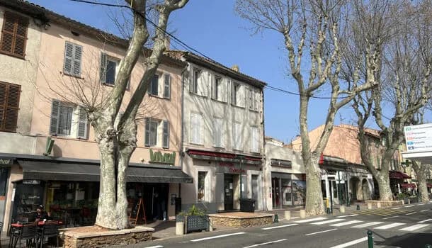 Immeuble de rapport 7 pièces 194 m² - Photo 1