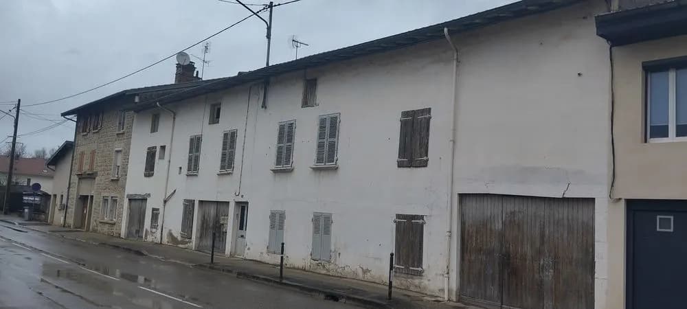 Batiment + terrain - Photo 1