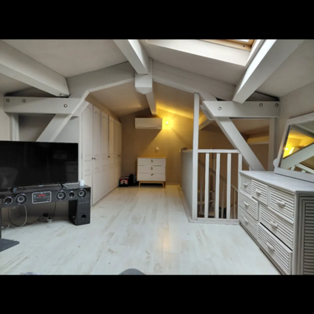 Immeuble de trois logements, très bon état loué en meublé - Photo 1