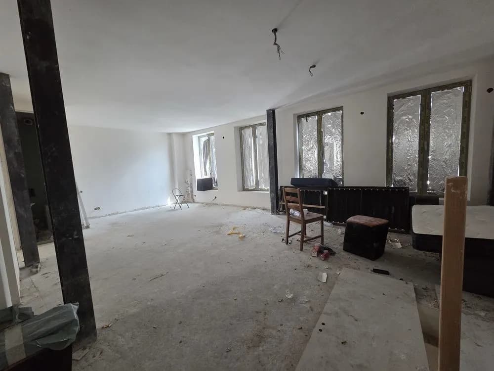 Immeuble en pleine propriété à fort potentiel - Photo 1