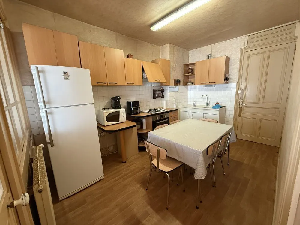 Immeuble - Fort potentiel - Logements / Maison familiale - Photo 1